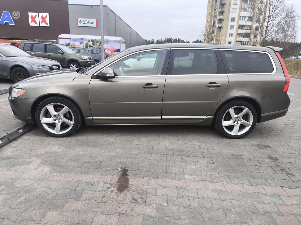 Volvo V70, 2.4 l., Универсал
