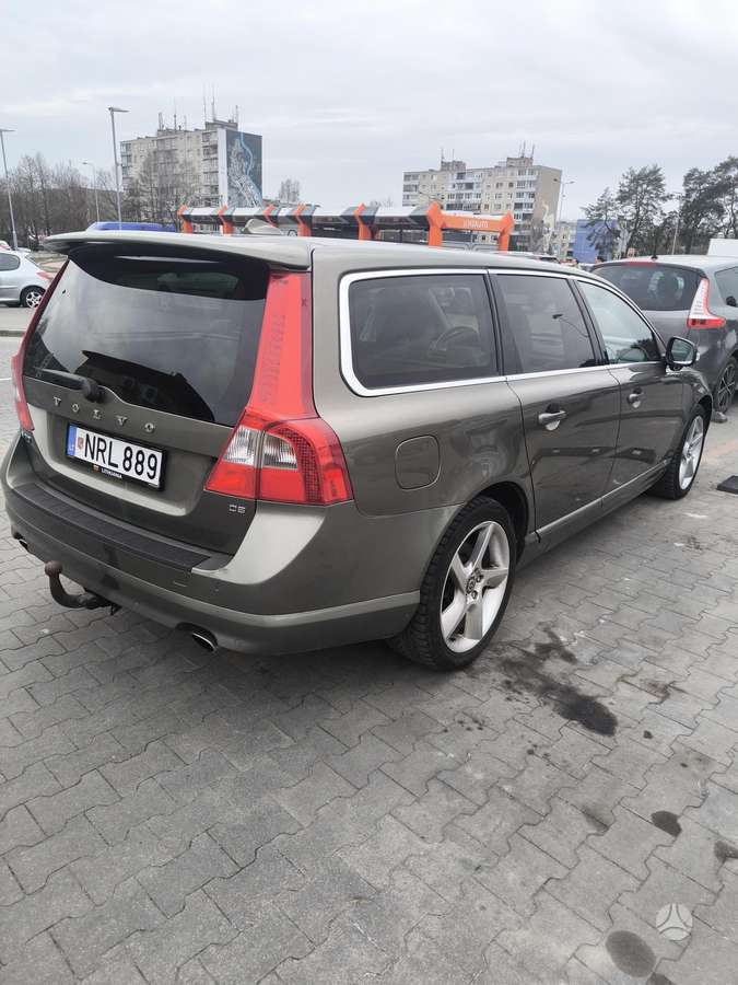 Volvo V70, 2.4 l., Универсал