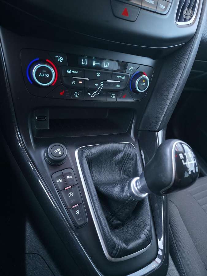 Ford Focus, 1.0 l., Универсал