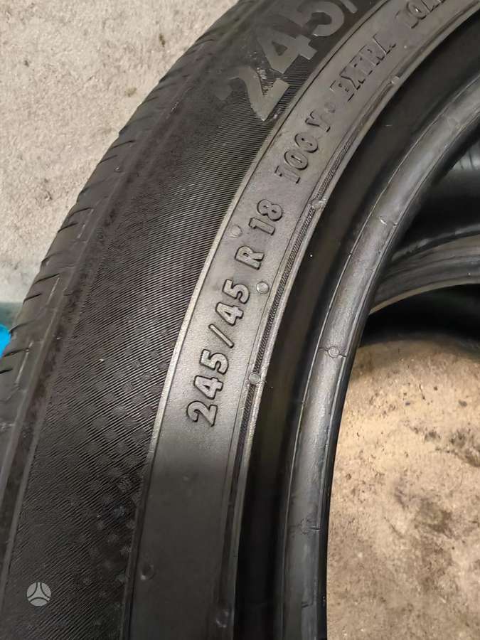 Semperit SPEED-LIFE 3, summer 245/45 R18