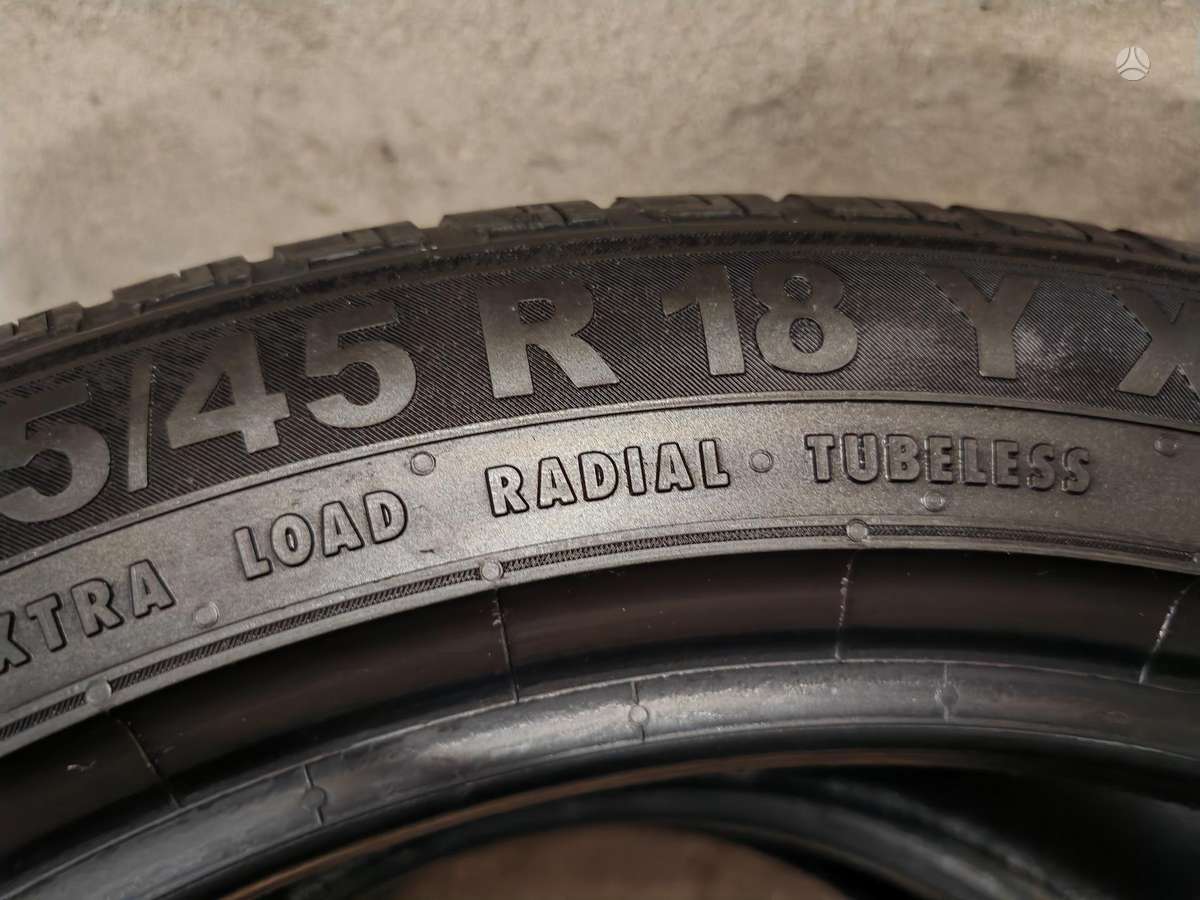 Semperit SPEED-LIFE 3, летние 245/45 R18