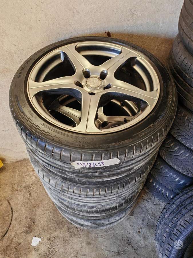 Hankook, summer 255/40 R19