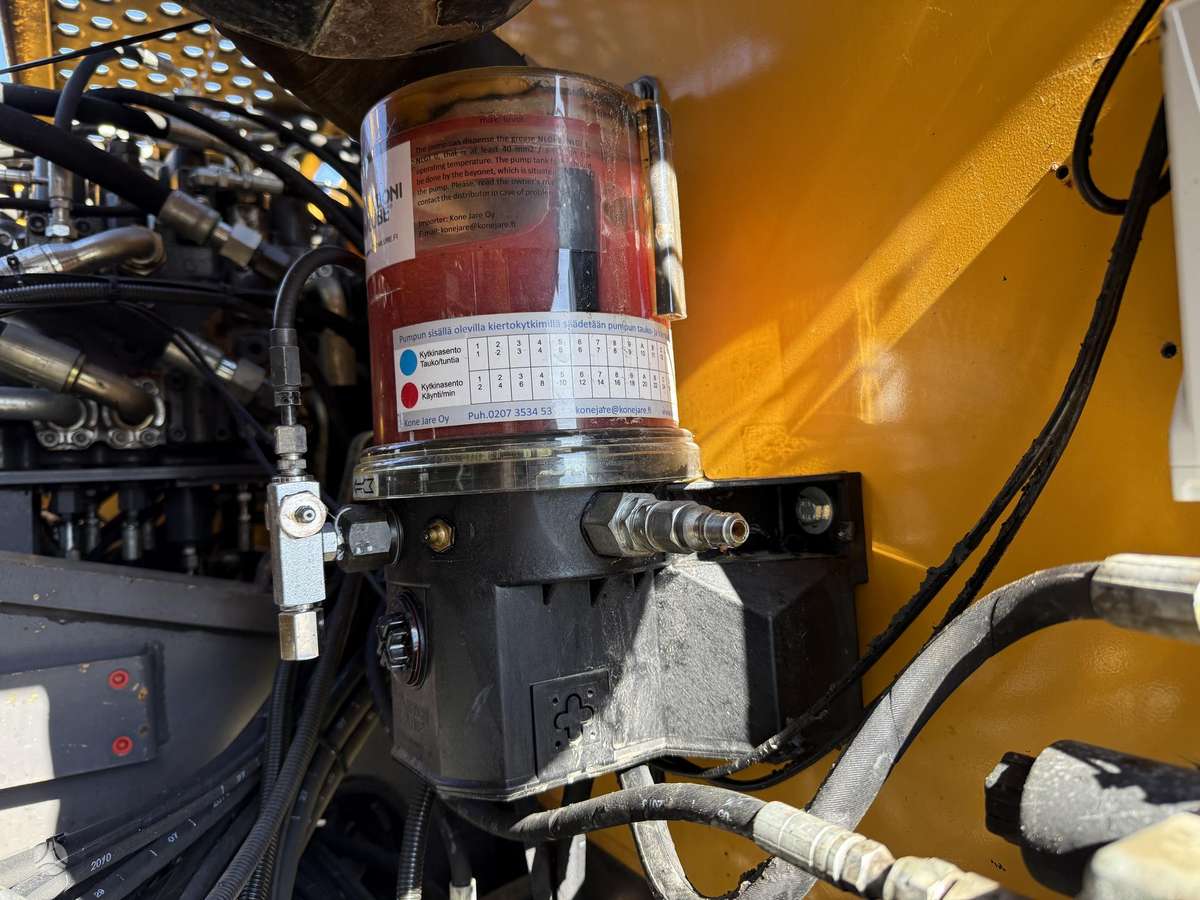 Volvo EC 210 CL LEICA 3D,ENGCON, экскаваторы