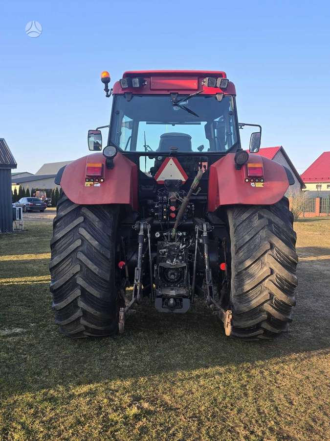 Case-IH CVX130, traktori