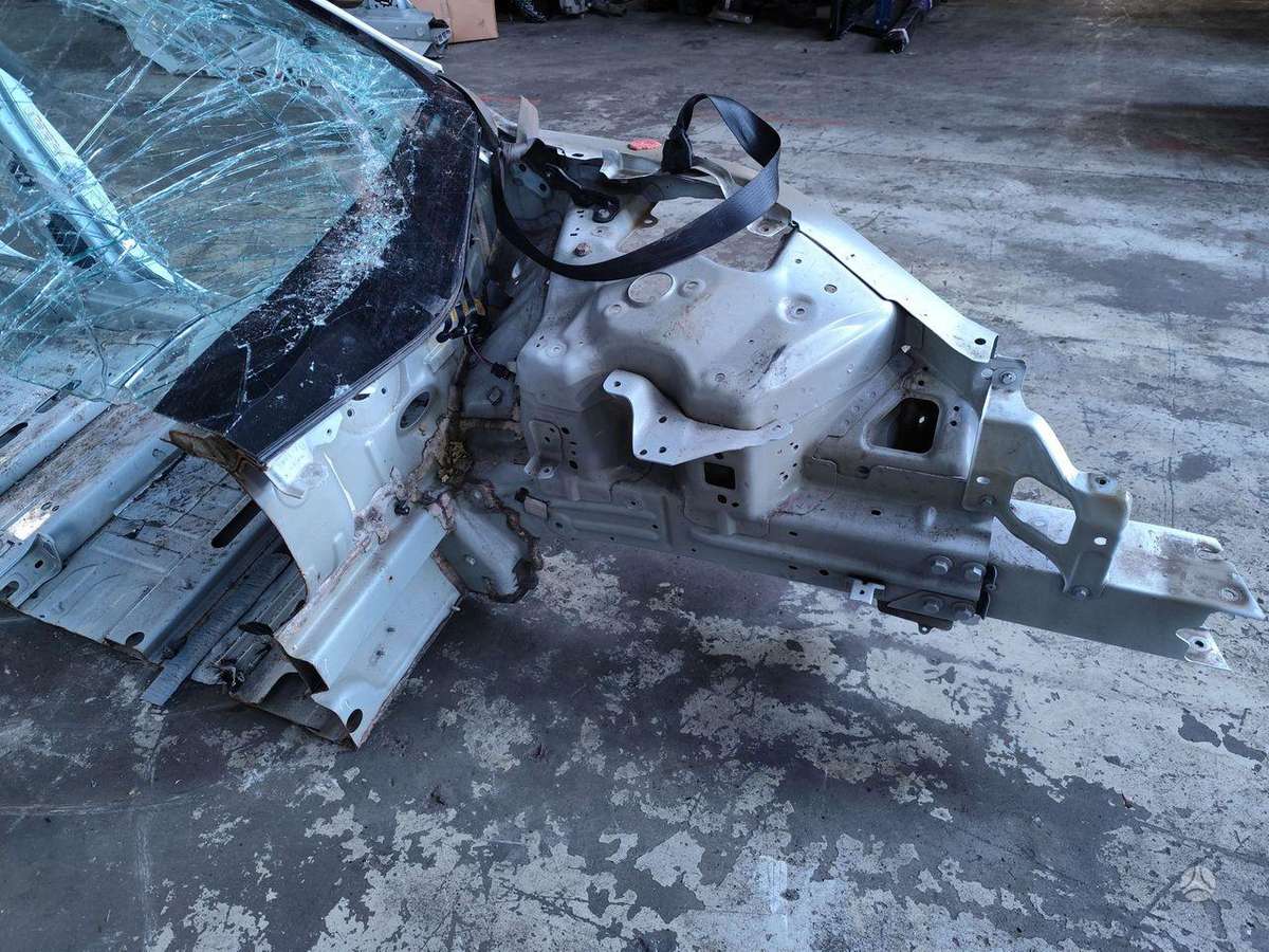 Tesla Model 3 hood (front, rear)