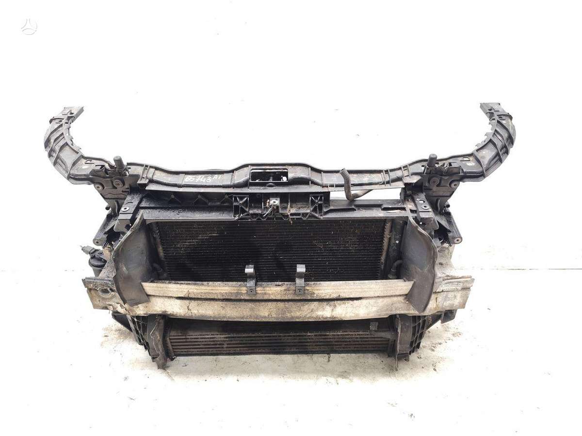 Audi A1 hood (front, rear)