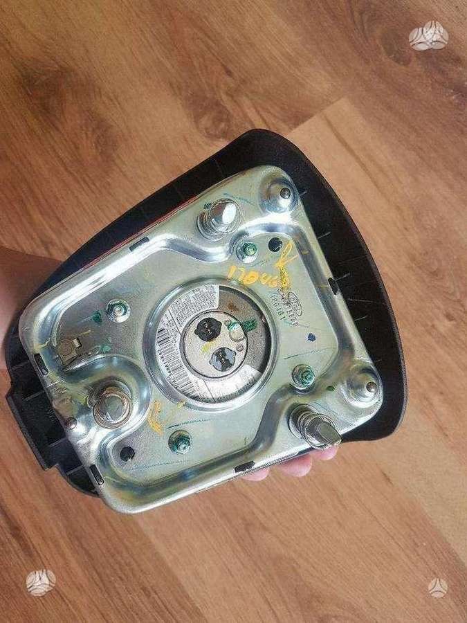Ford Fiesta kėbulo dalys