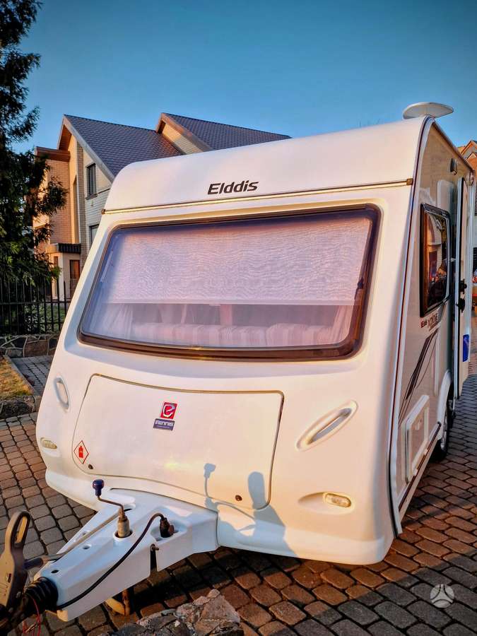 -Kita- Elddis Xplore 302, caravans