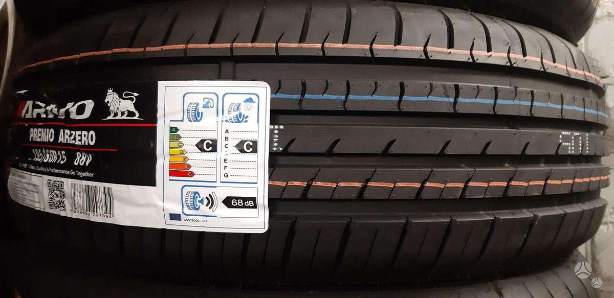 Minerva MRF Wanderer, летние 215/60 R16
