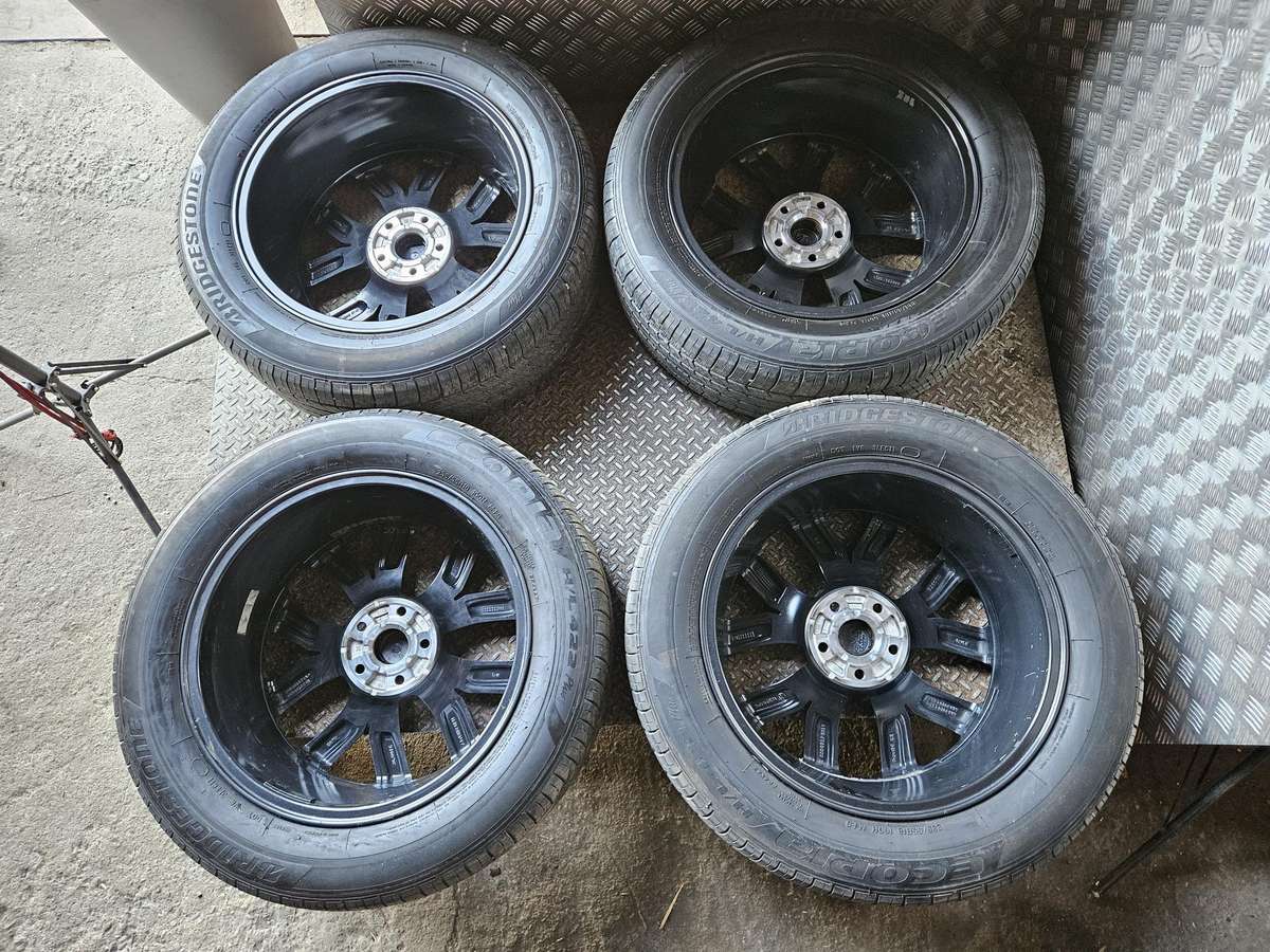 Volkswagen, light alloy, R18