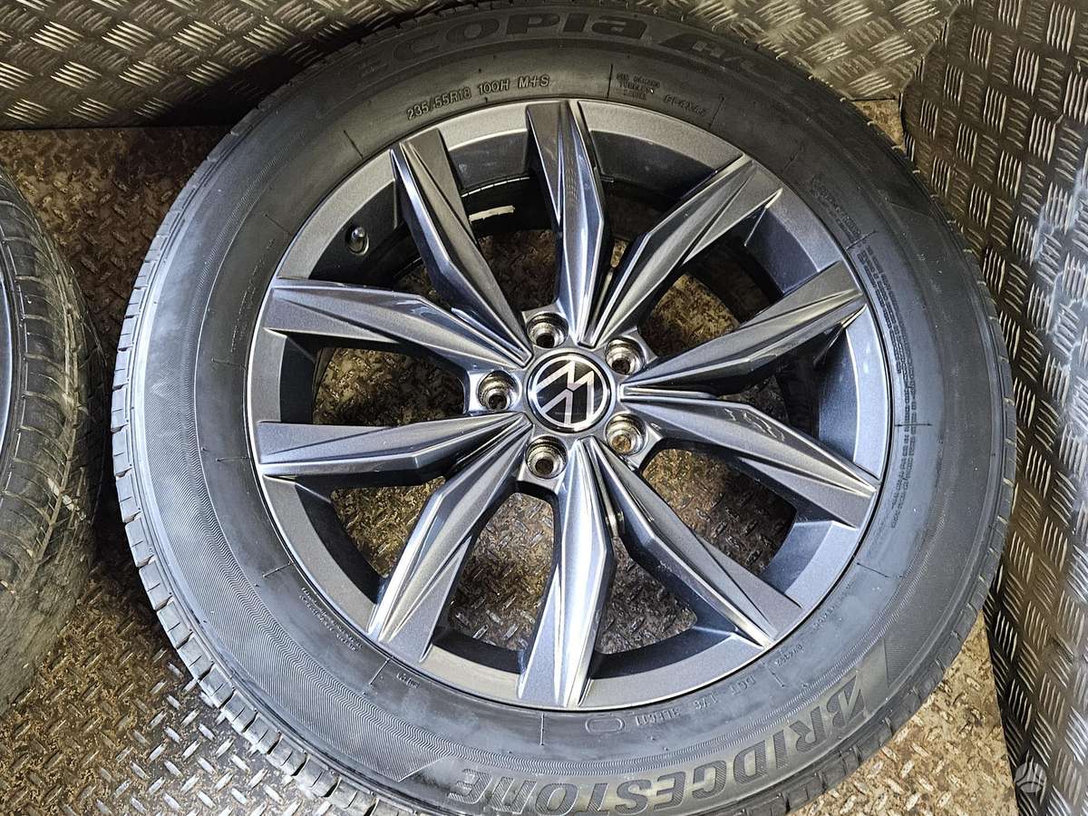 Volkswagen, light alloy, R18