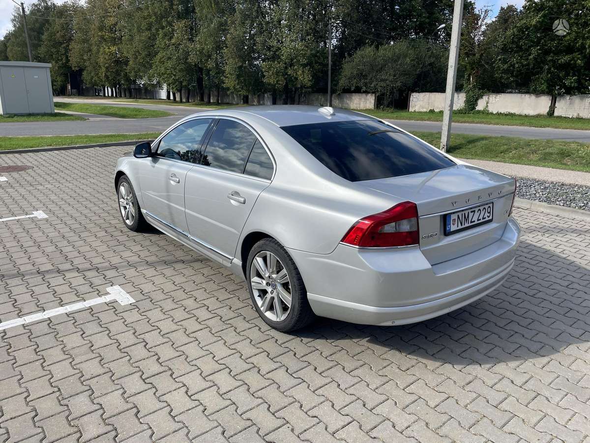 Volvo S80, 2.0 l., Седан