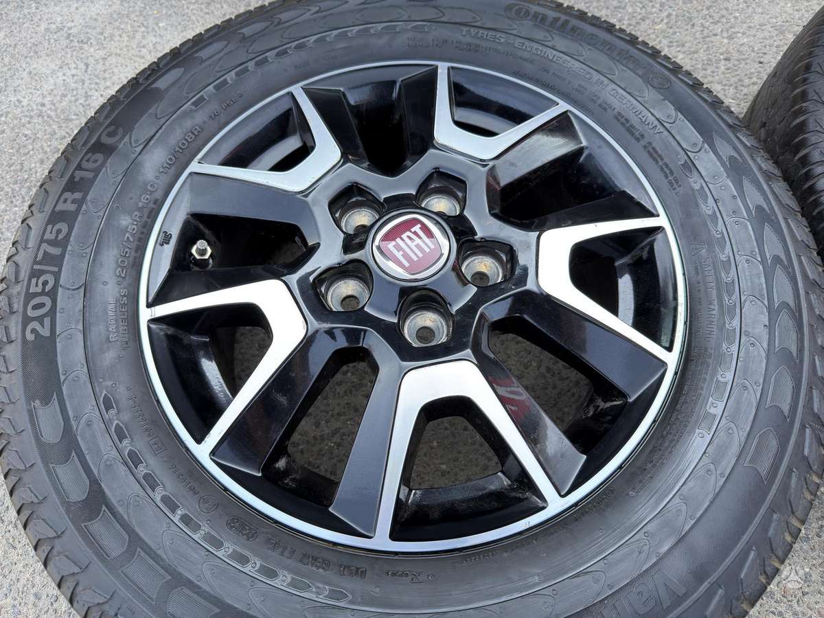Fiat, vieglmetāla, R16