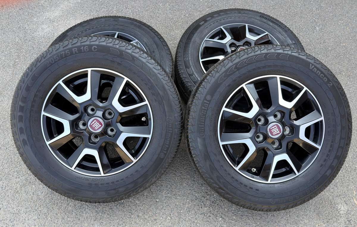 Fiat, vieglmetāla, R16