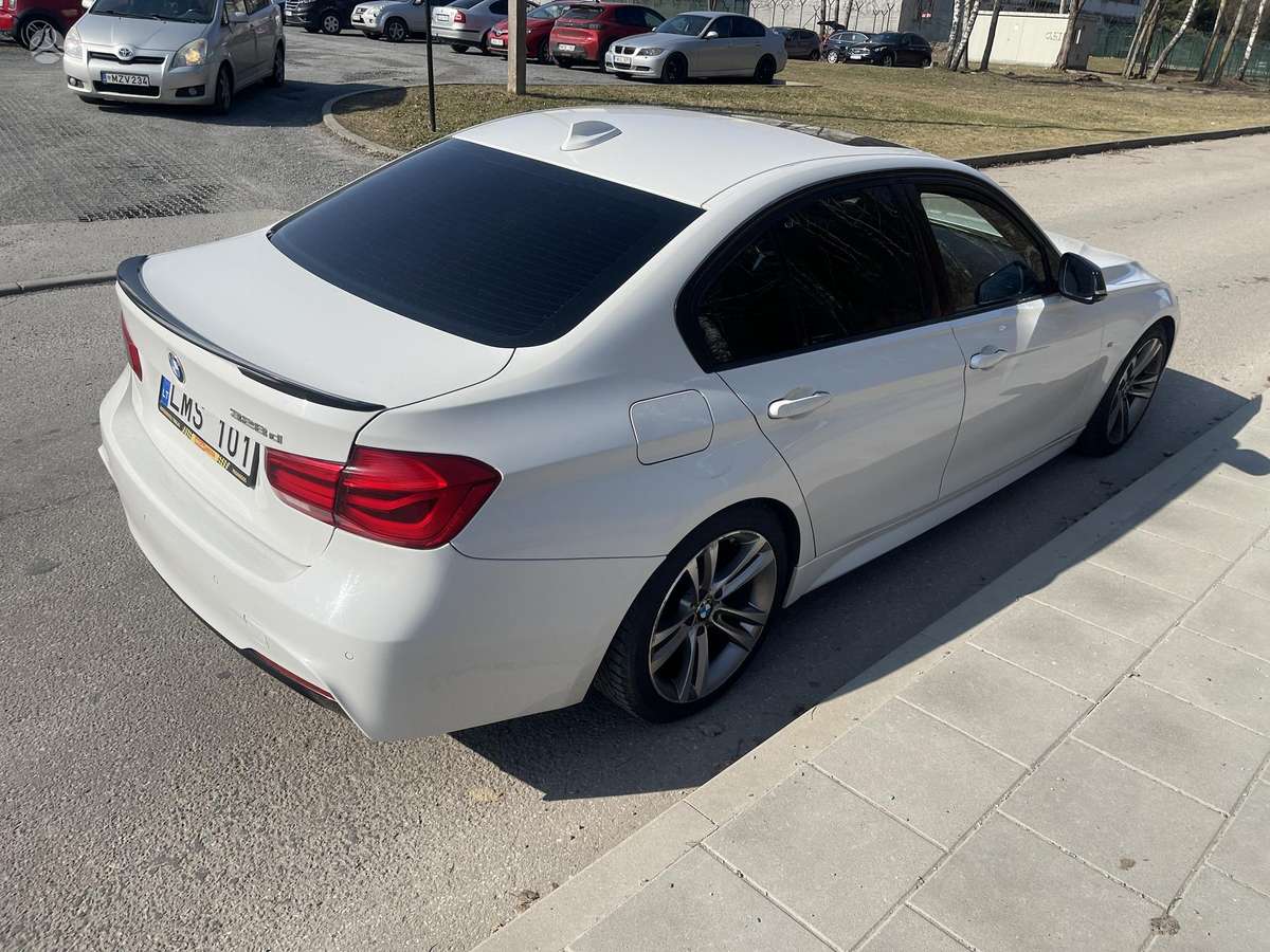 BMW 320, 2.0 l., sedanas