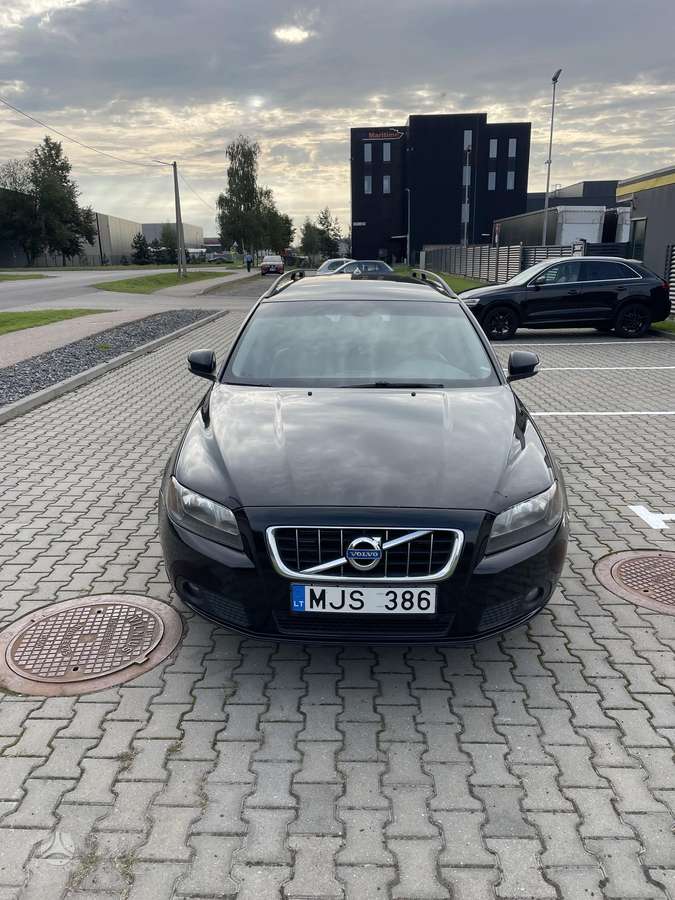 Volvo V70, 2.4 l., wagon
