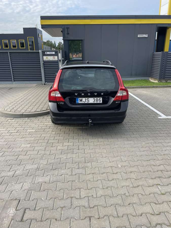 Volvo V70, 2.4 l., wagon