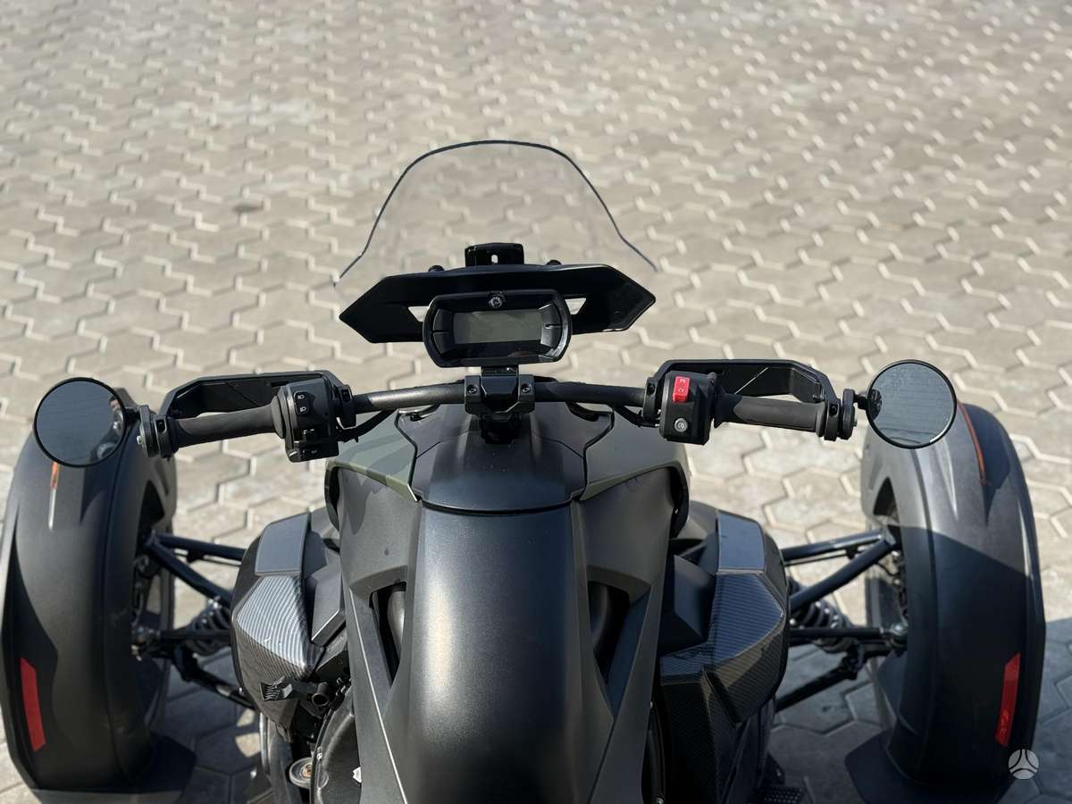 Can-Am Ryker 900cc, трициклы