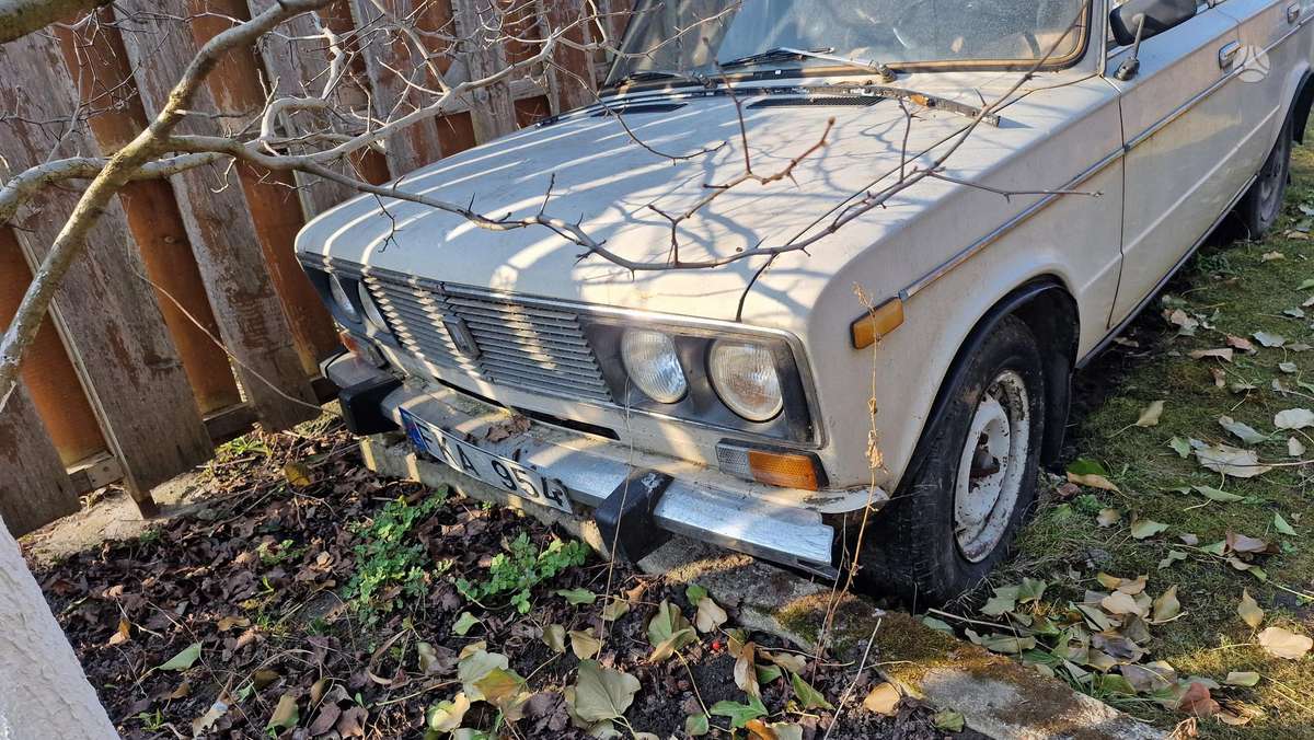 Lada 21063, hatchback
