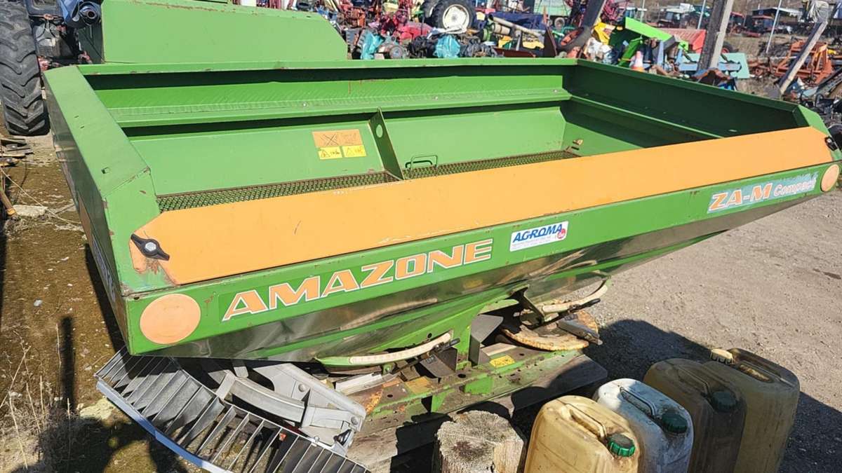 Amazone Z-AM Compact, spreaders
