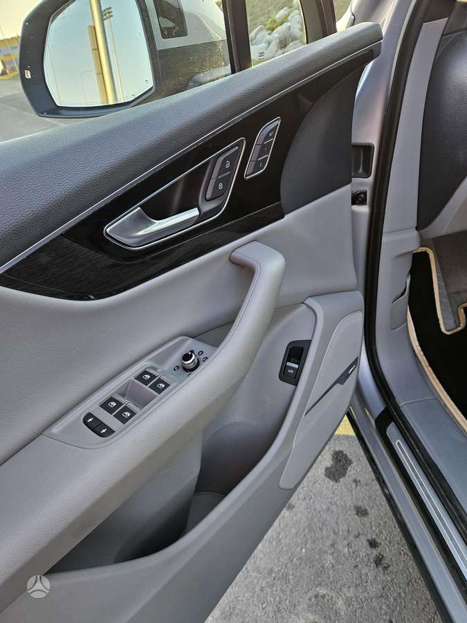 Audi Q7, 3.0 l., visureigis / krosoveris