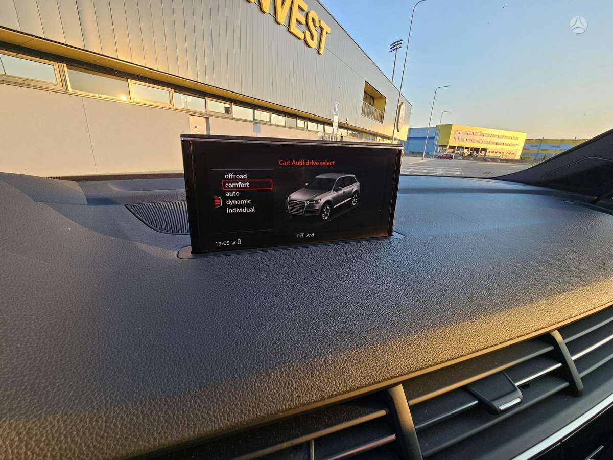 Audi Q7, 3.0 l., visureigis / krosoveris