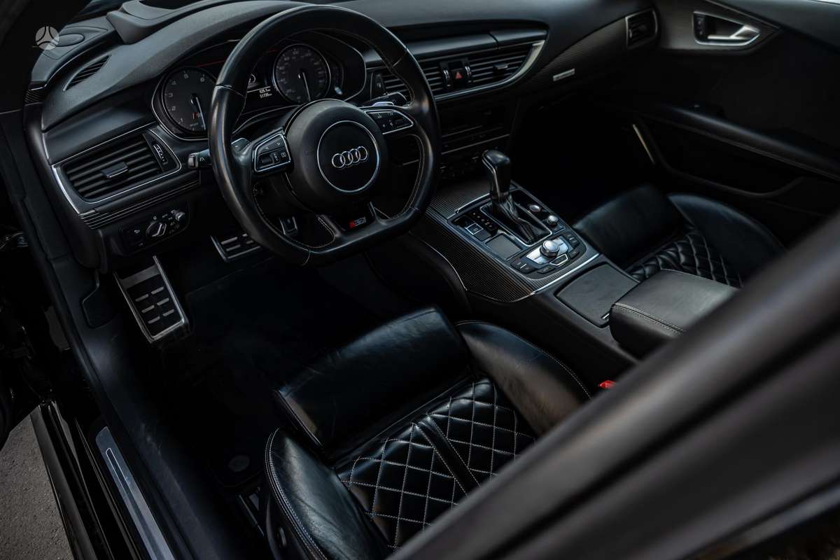 Audi S7, 4.0 l., hatchback