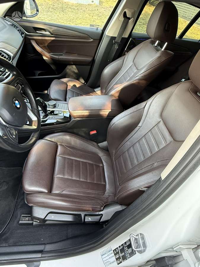BMW X4, 2.0 l., Седан