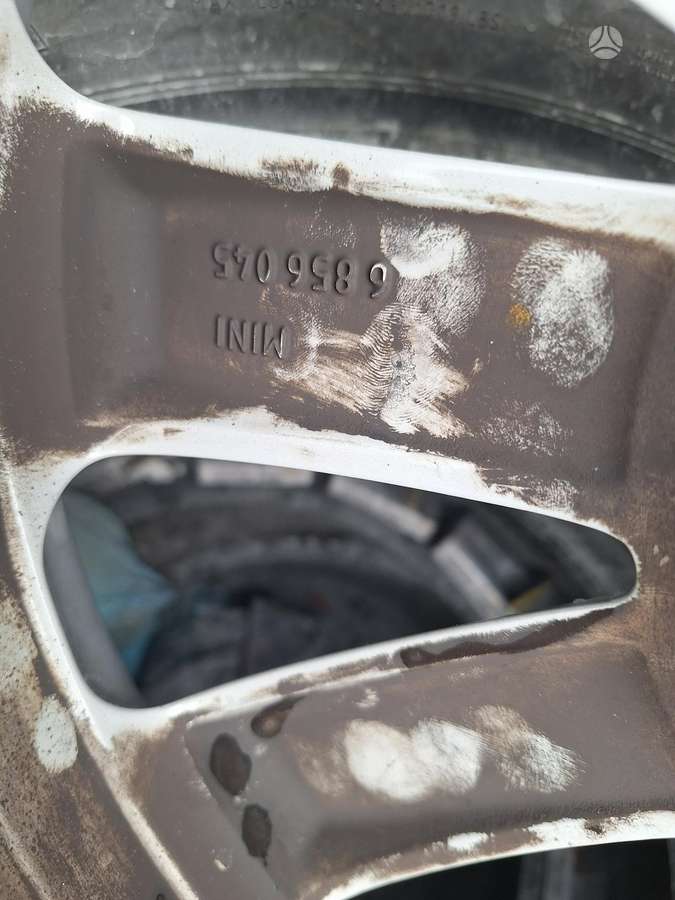 MINI, lengvojo lydinio, R17