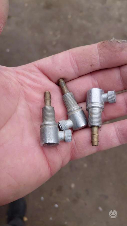 GAZ 21 trim parts