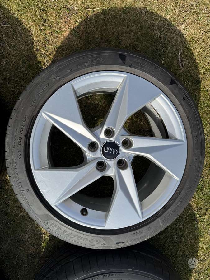 Audi, lengvojo lydinio, R17