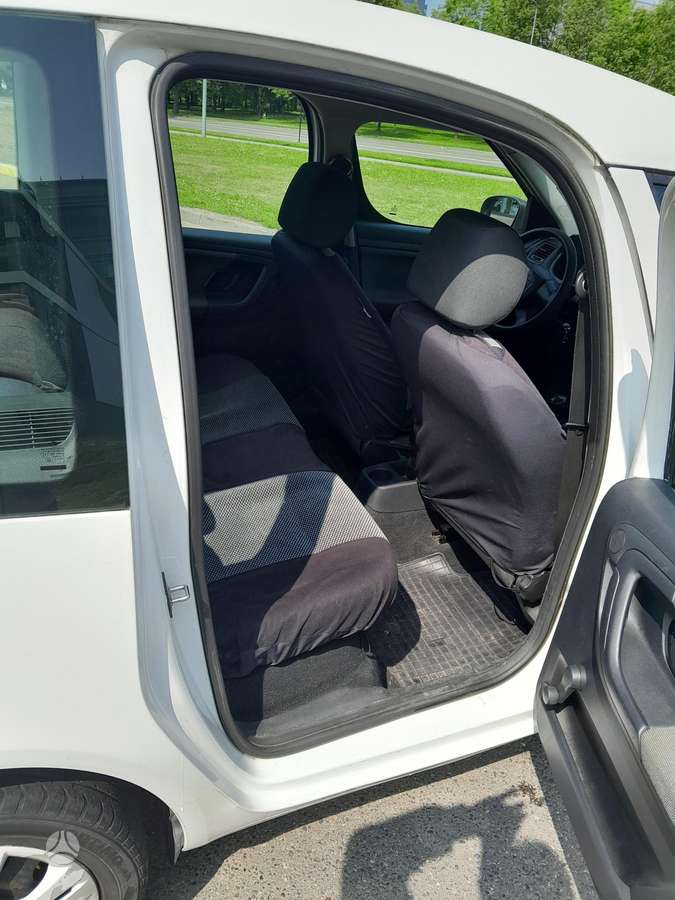Škoda Roomster - 10