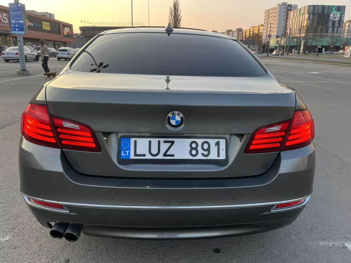 BMW 518, 2.0 l., Седан
