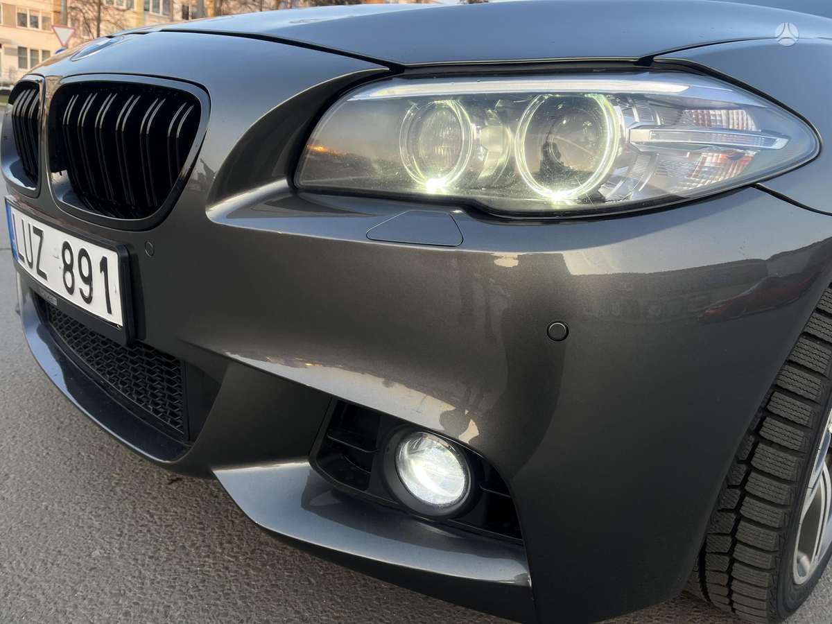 BMW 518, 2.0 l., Седан