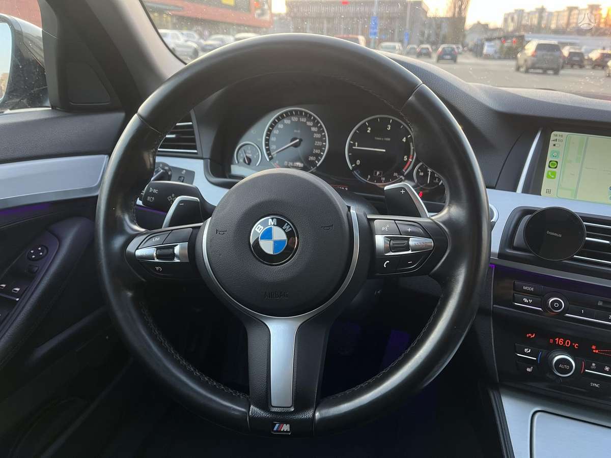 BMW 518, 2.0 l., Седан