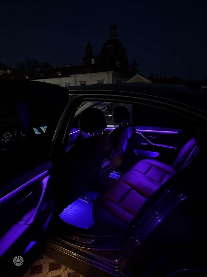 BMW 518, 2.0 l., Седан