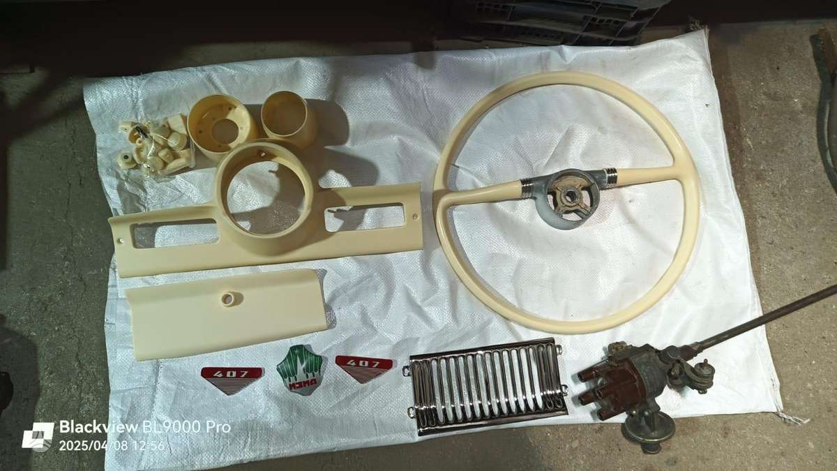 Moskvich 412 trim parts