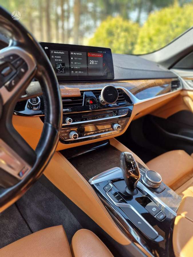 BMW 530, 2.0 l., sedanas
