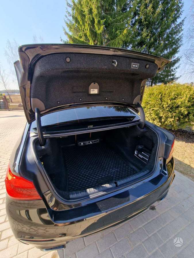 BMW 530, 2.0 l., sedanas