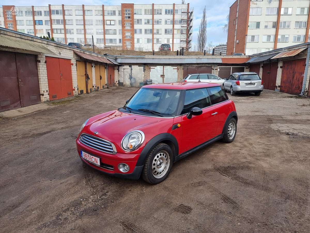 Mini Cooper, 1.4 l., hatchback
