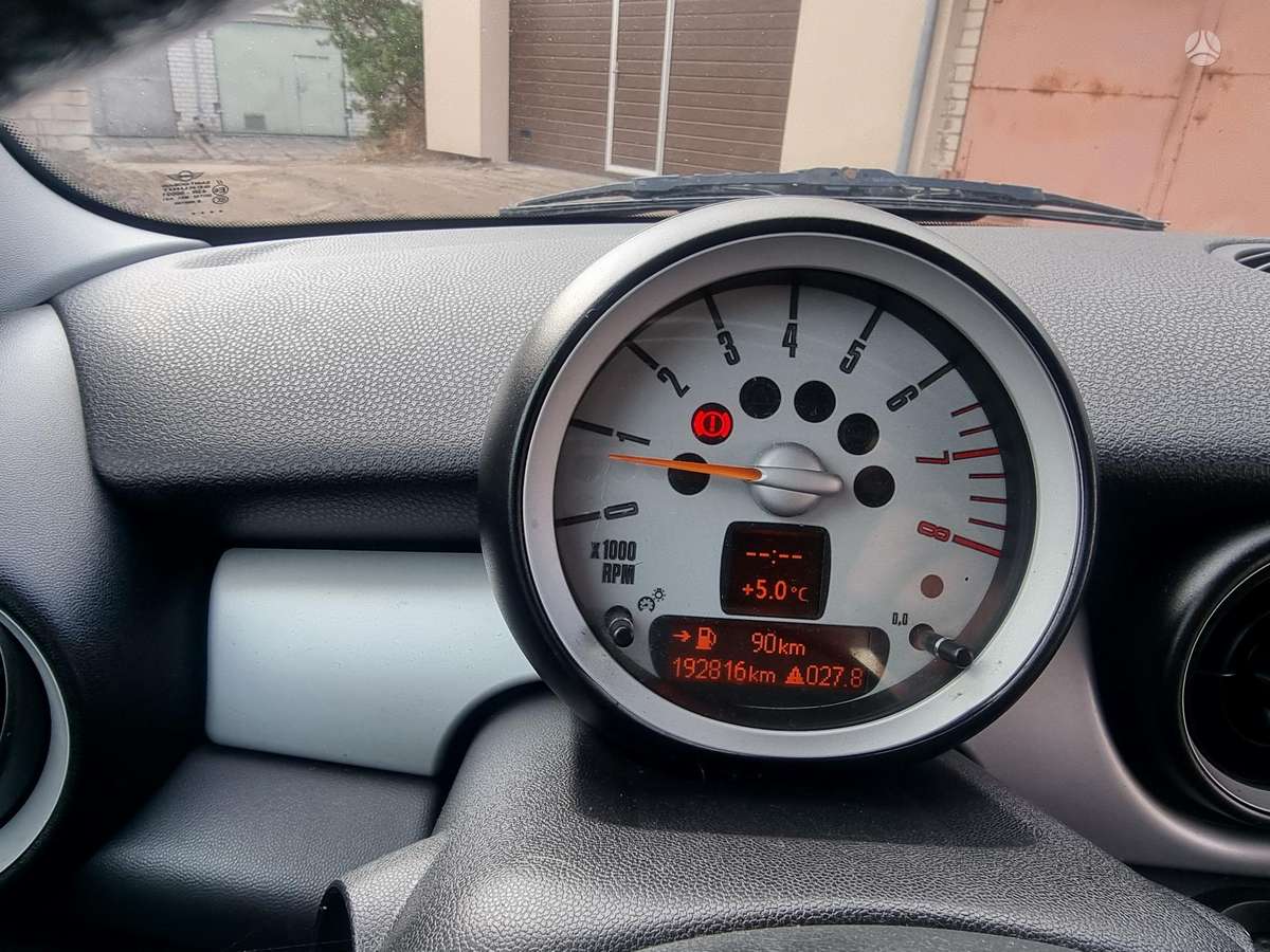 Mini Cooper, 1.4 l., hatchback