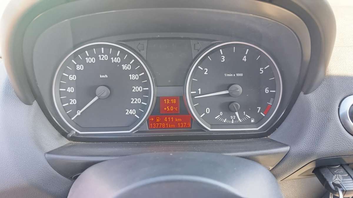 BMW 116, 1.6 l., hatchback