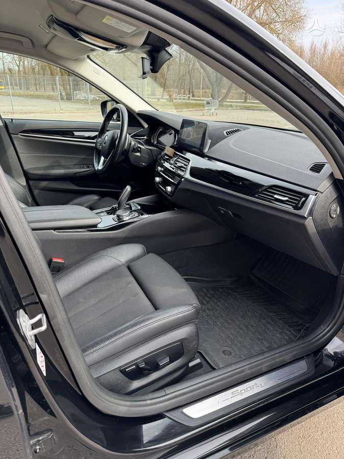 BMW 530, 2.0 l., wagon