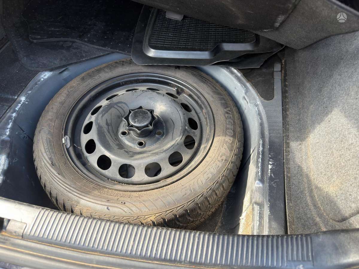 Audi A6, 2.5 l., sedanas
