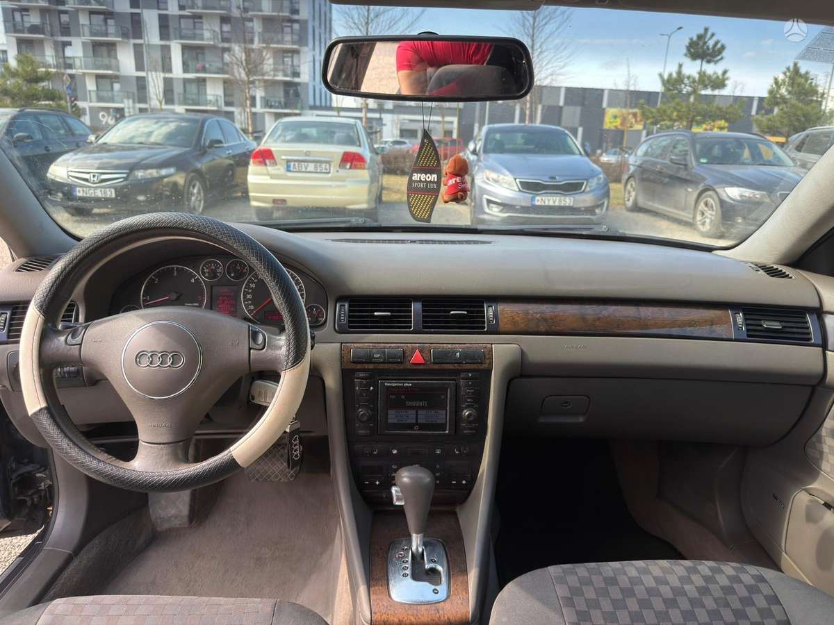 Audi A6, 2.5 l., Седан