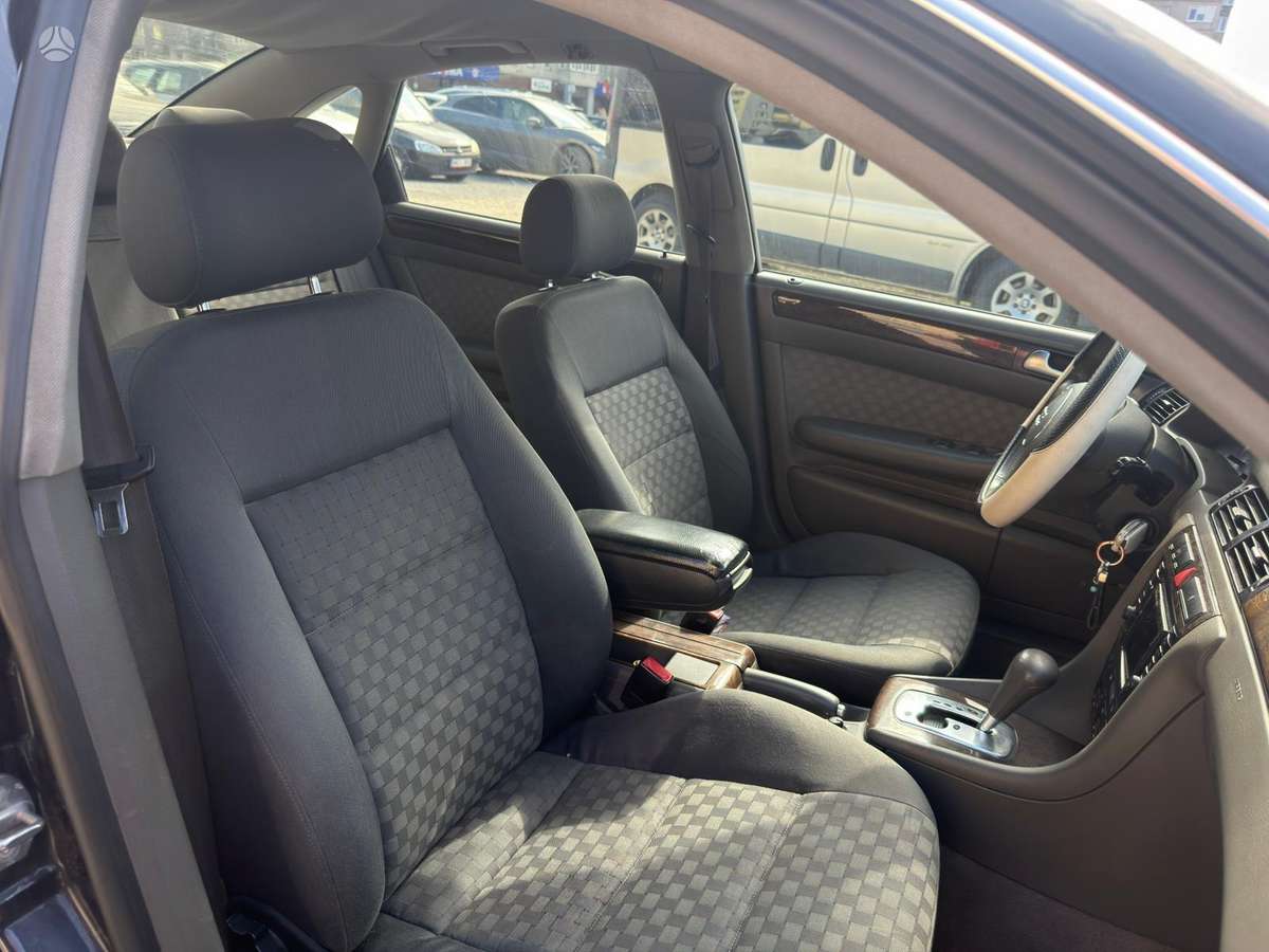 Audi A6, 2.5 l., Седан
