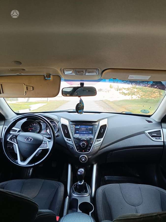 Hyundai Veloster, 1.6 l., hatchback