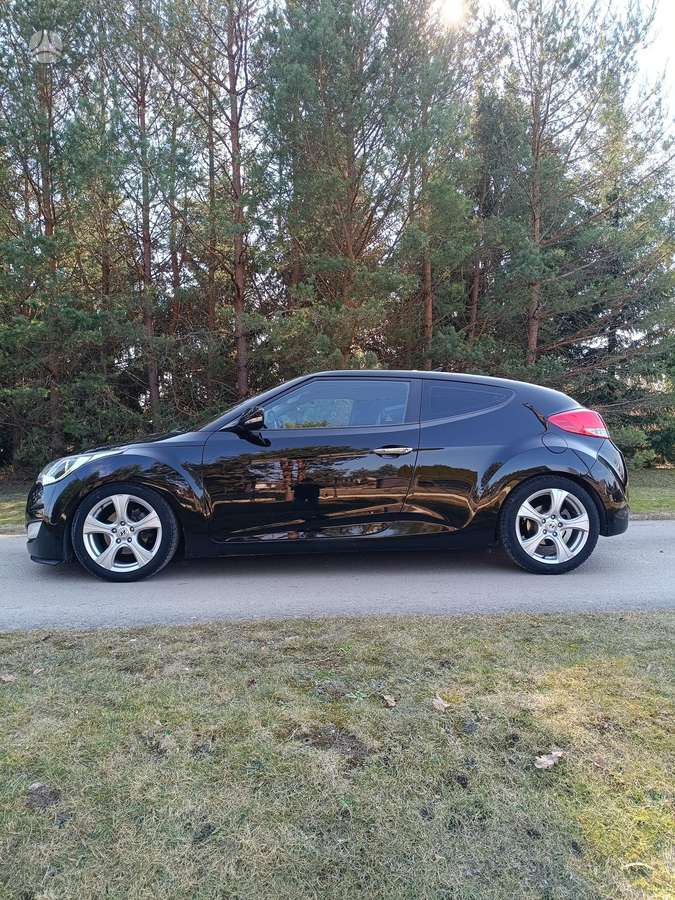 Hyundai Veloster, 1.6 l., hatchback