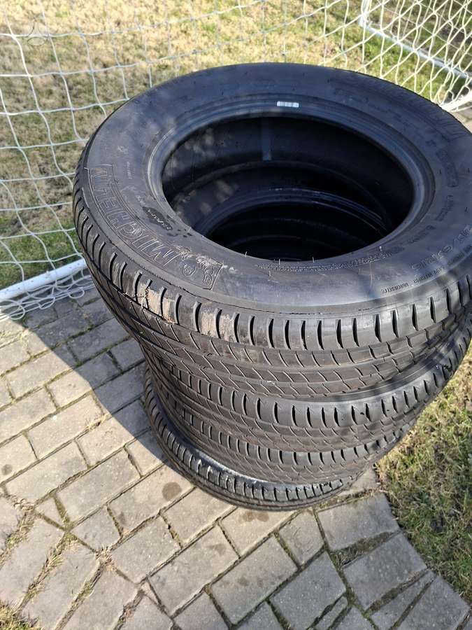 Michelin, летние 215/65 R16