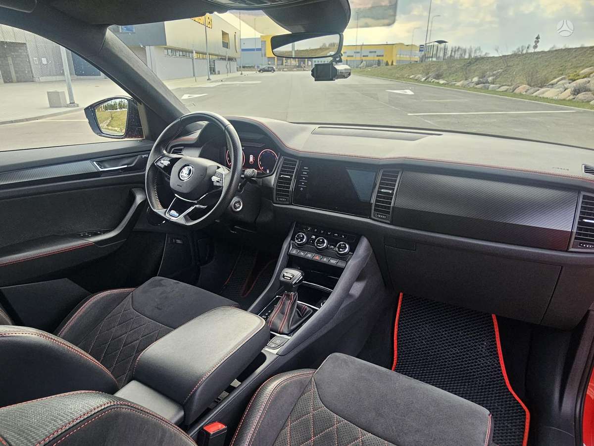 Skoda Kodiaq, 2.0 l., off-road / crossover